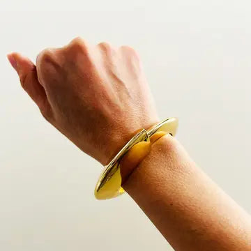 Geometrischer Armreif Edelstahl | Damen Armband Gold mit Federverschluss