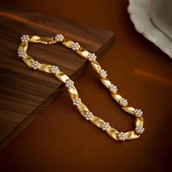 Vintage-Halsreif vergoldet – Elegantes Retro-Halsband mit Perlen