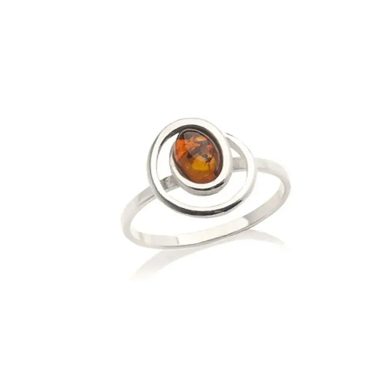 Hochwertiger Damenring aus rhodiniertem 925/1000 Silber mit einem großen, ovalen Cognac-Bernstein im Cabochon-Schliff