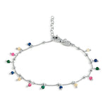 Feines Gliederarmband aus rhodiniertem 925er Silber mit kleinen, frei beweglichen Charms aus bunten Steinen und Perlen