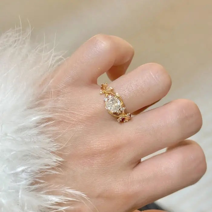 Blumenast Ring