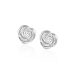 Kleine, matte Rosen-Ohrstecker aus rhodiniertem 925er Sterlingsilber mit detailreicher Blüten-Silhouette.