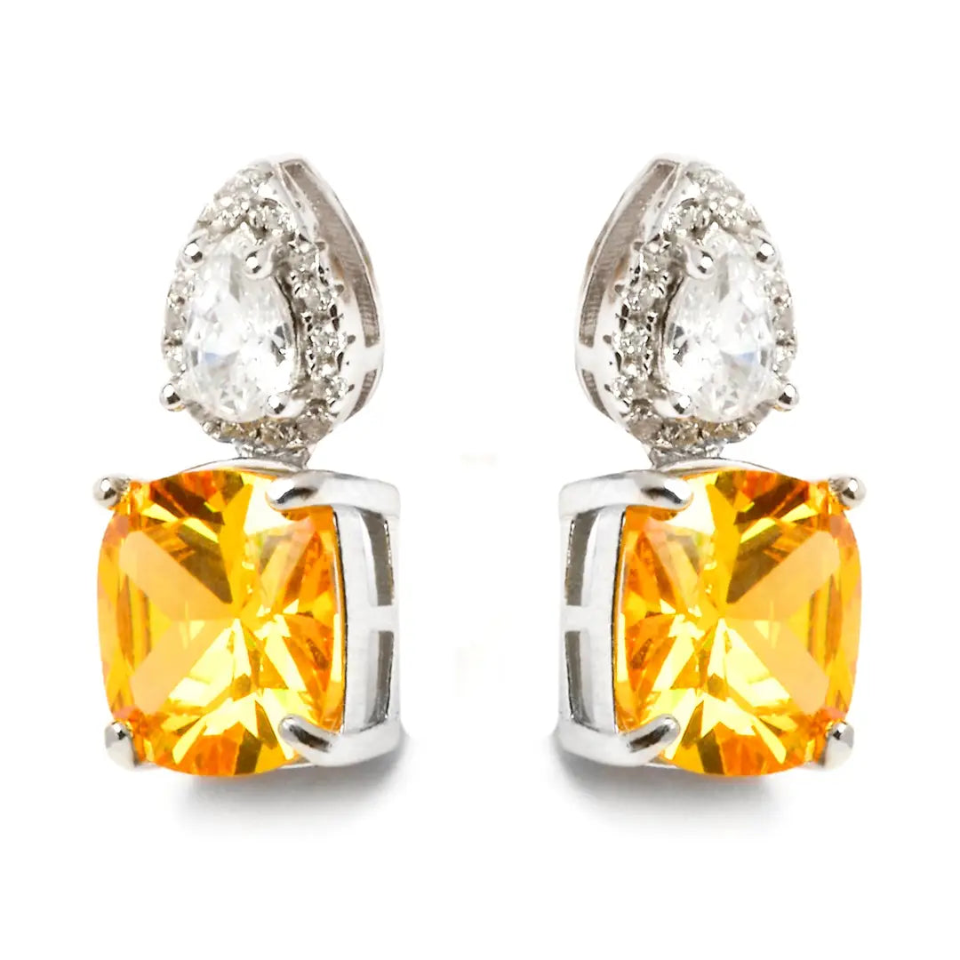 Filigrane Damenohrringe aus rhodiniertem 925er Silber besetzt mit geschliffenen, rosé-orange leuchtenden Padparadscha-Zirkonien
