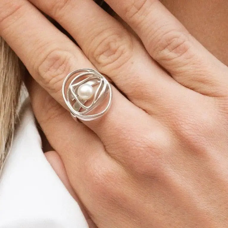 ANDROMEDA Ring mit Perle