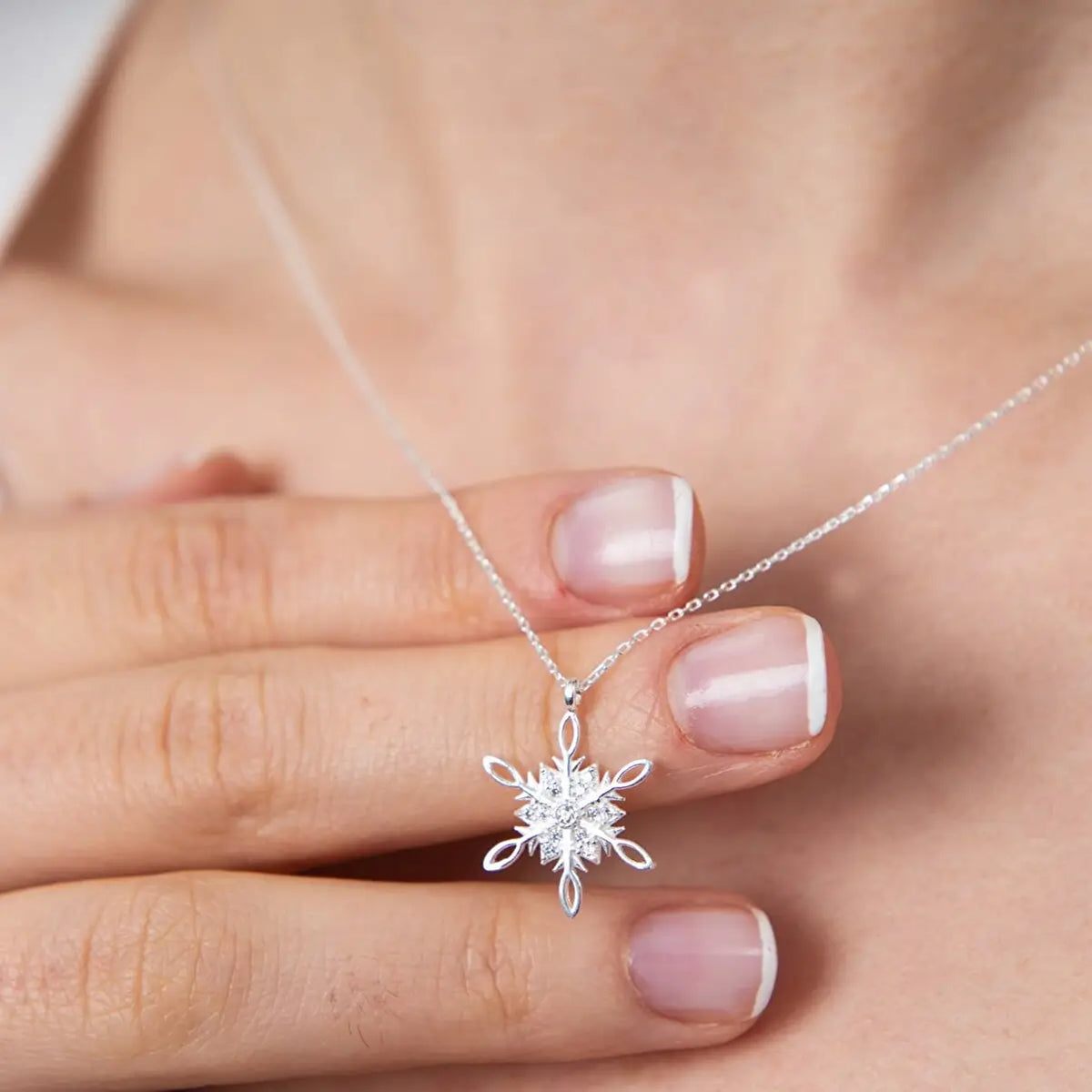 MISTY Halskette 925 Sterling Silber mit Zirkonia Kristall Anhänger